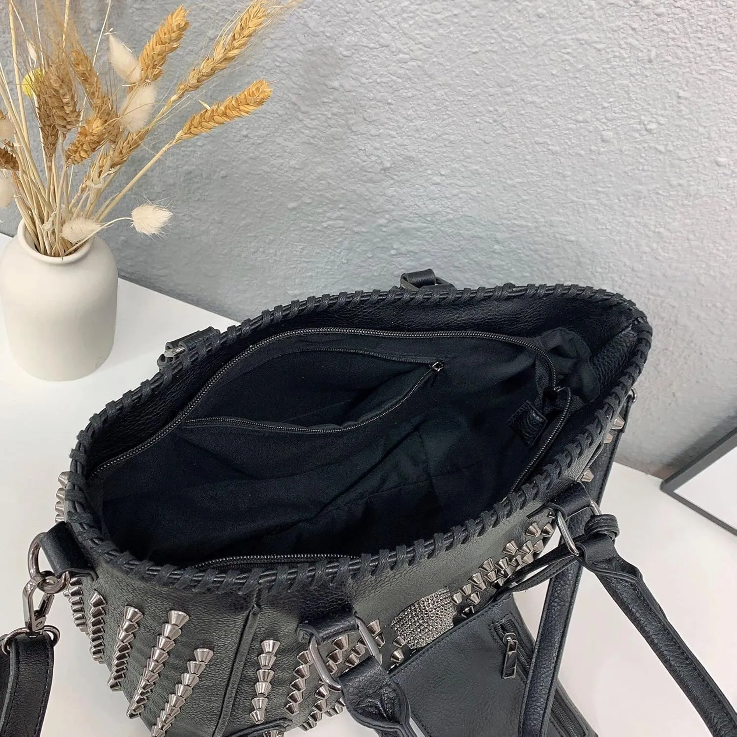 BXCNCKD Women Skull Handbag Backpack Large Capacity Gothic Shoulder Bag Studded Doctor Handbag Backpack (FA1103)