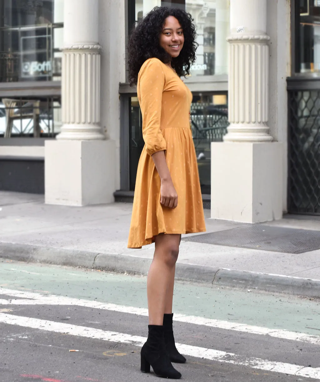 The AUTUMN dress in Mustard print