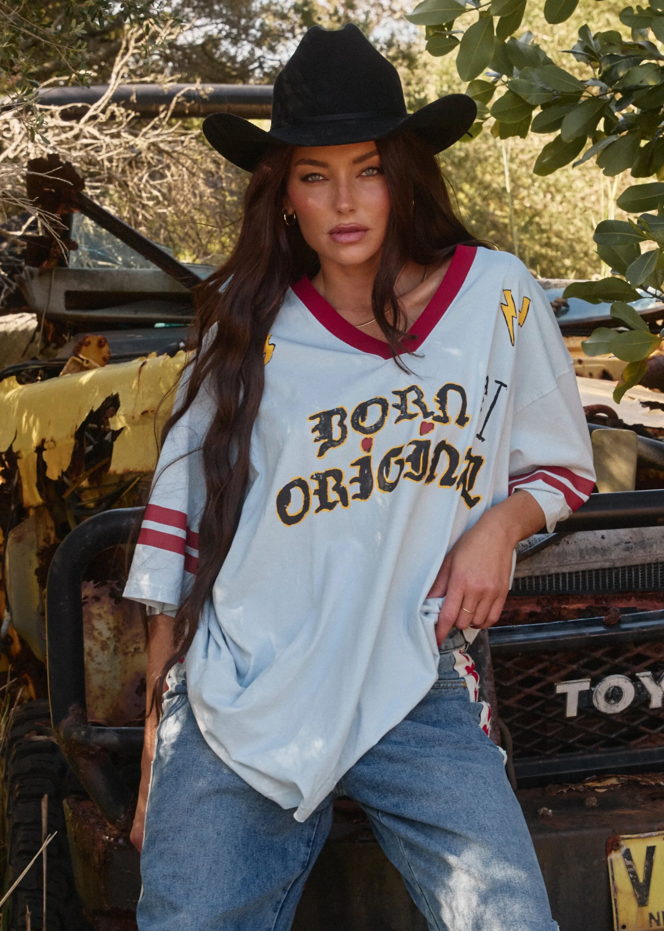 The  Very Oversized Born Original Tee - Sky Blue