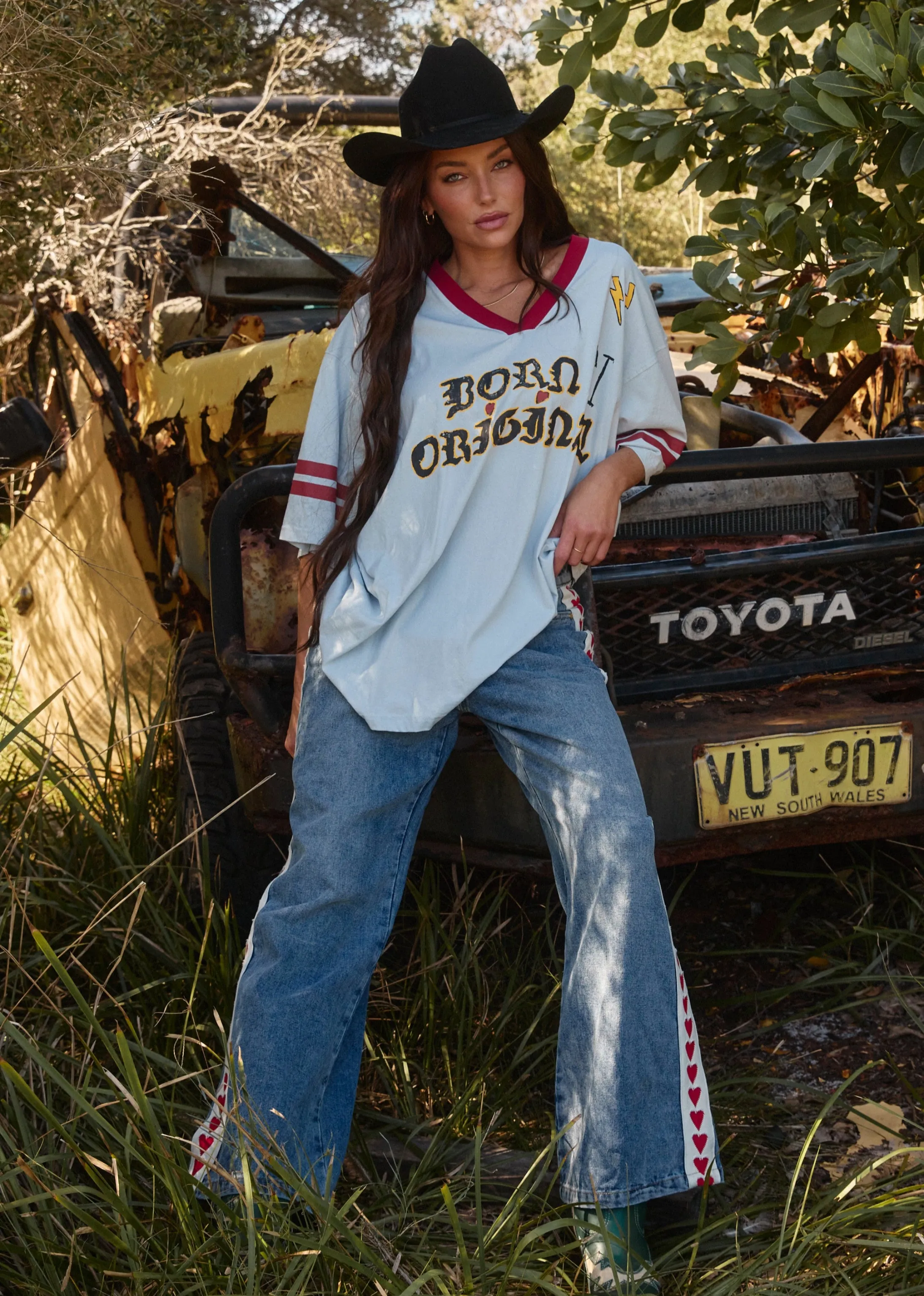 The  Very Oversized Born Original Tee - Sky Blue