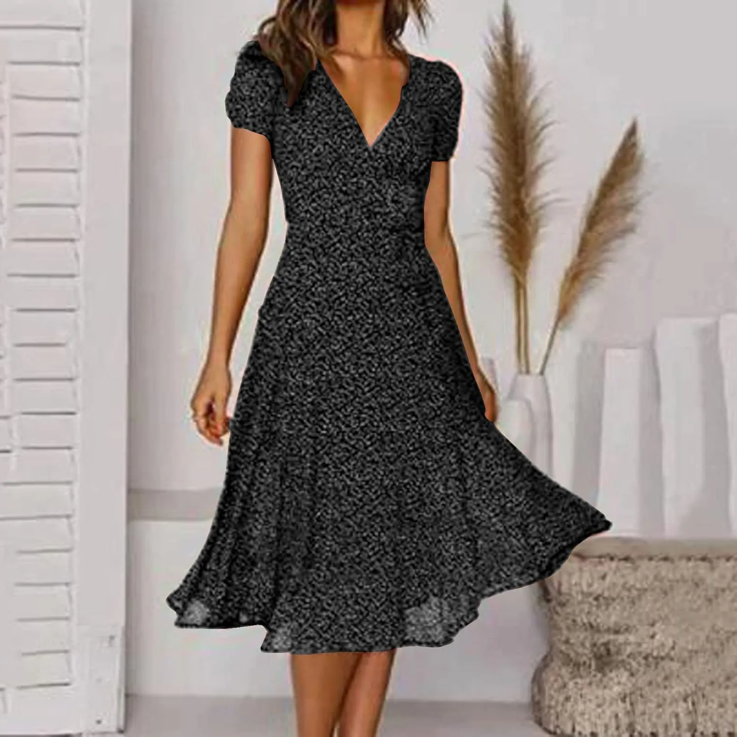 Women's Floral Wrap V-Neck Midi Dress Short Sleeve Boho Summer Beach Long Dress High Low Hem Smocked Dress Women
